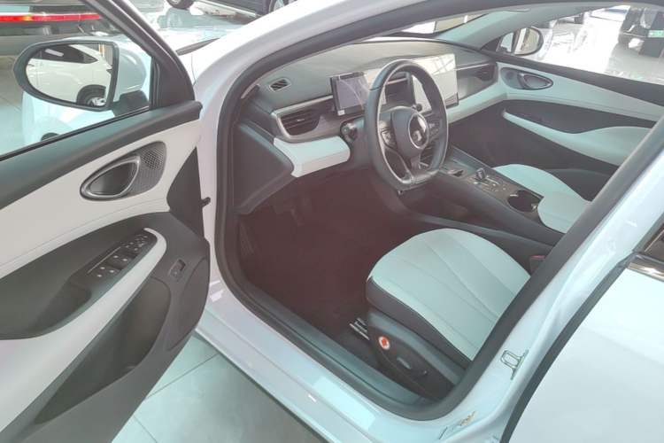 Used BYD Seal 05 DM-i 2025 DM-i Intelligent Drive 120KM Flagship Model Driver Seat