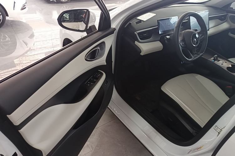 Used BYD Seal 05 DM-i 2025 DM-i Intelligent Drive 120KM Flagship Model Driver Seat
