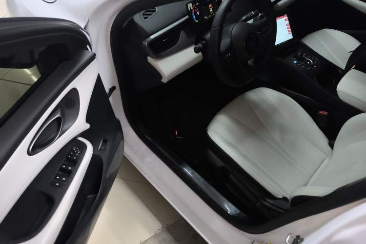 Used BYD Seal 05 DM-i 2025 DM-i Smart Drive 55KM Luxury Model Driver Seat