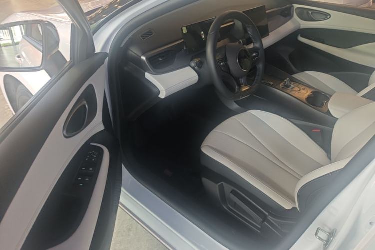Used BYD Seal 05 DM-i 2025 DM-i Smart Drive 55KM Luxury Model Driver Seat