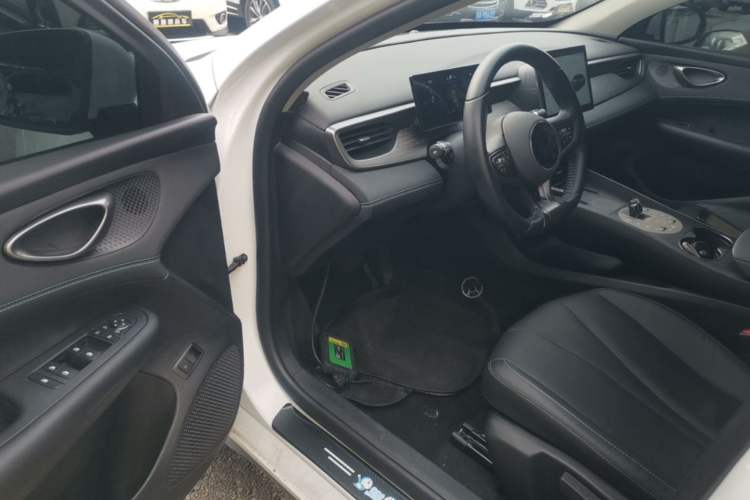 Used BYD Seal 05 DM-i 2025 DM-i Smart Drive 55KM Luxury Model Driver Seat