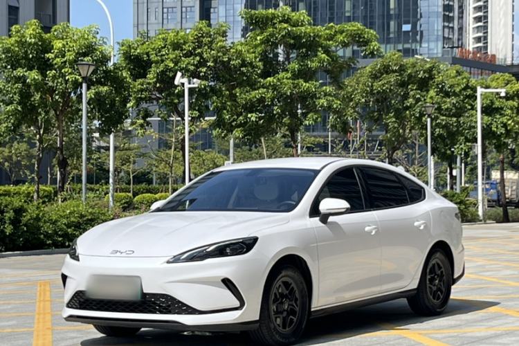 BYD Seal 05 DM-i 2025 DM-i Smart Drive 55KM Luxury Model