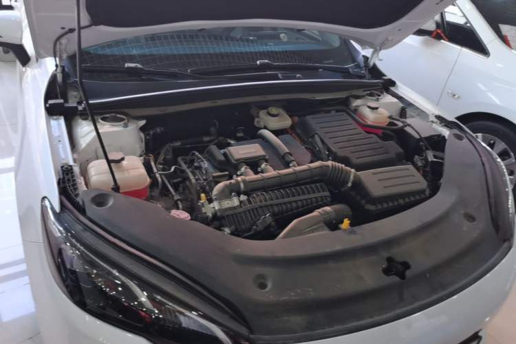 Used BYD Seal 05 DM-i 2025 DM-i Smart Drive 55KM Luxury Model Engine Bay
