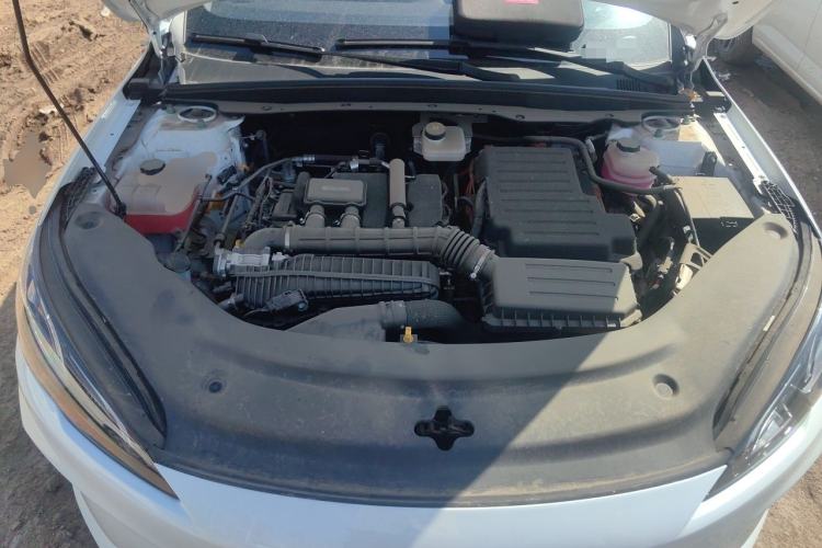 Used BYD Seal 05 DM-i 2025 DM-i Smart Drive 55KM Luxury Model Engine Bay