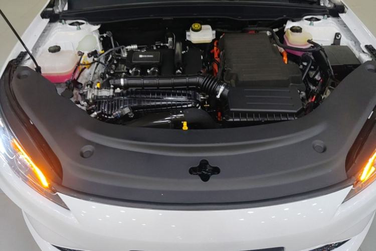 Used BYD Seal 05 DM-i 2025 DM-i Smart Drive 55KM Luxury Model Engine Bay