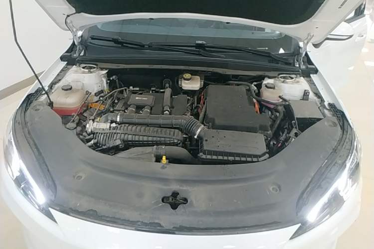 Used BYD Seal 05 DM-i 2025 DM-i Smart Drive 55KM Luxury Model Engine Bay