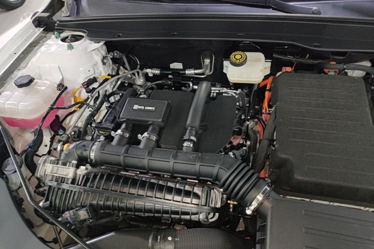 Used BYD Seal 05 DM-i 2025 DM-i Smart Drive 55KM Luxury Model Engine Bay