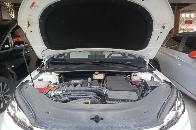 Used BYD Seal 05 DM-i 2025 DM-i Intelligent Drive 120KM Flagship Model Engine Bay