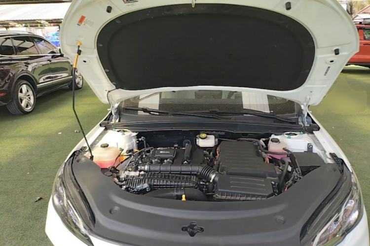 Used BYD Seal 05 DM-i 2025 DM-i Smart Drive 55KM Luxury Model Engine Bay