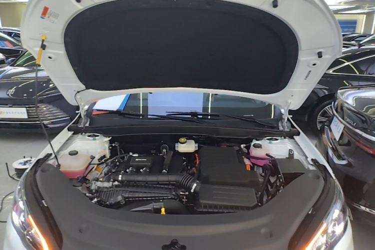 Used BYD Seal 05 DM-i 2025 DM-i Smart Drive 55KM Luxury Model Engine Bay