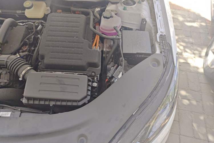 Used BYD Seal 05 DM-i 2025 DM-i Smart Drive 55KM Luxury Model Engine Bay Left