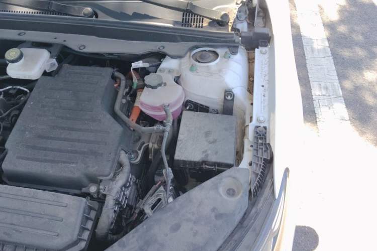 Used BYD Seal 05 DM-i 2025 DM-i Smart Drive 55KM Luxury Model Engine Bay Left