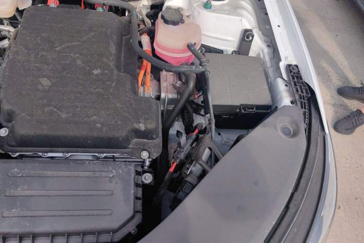 Used BYD Seal 05 DM-i 2025 DM-i Smart Drive 55KM Luxury Model Engine Bay Left