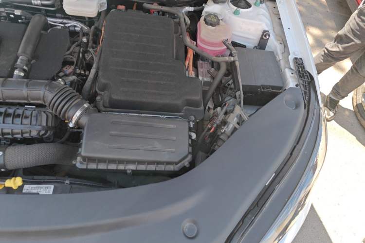 Used BYD Seal 05 DM-i 2025 DM-i Smart Drive 55KM Luxury Model Engine Bay Left