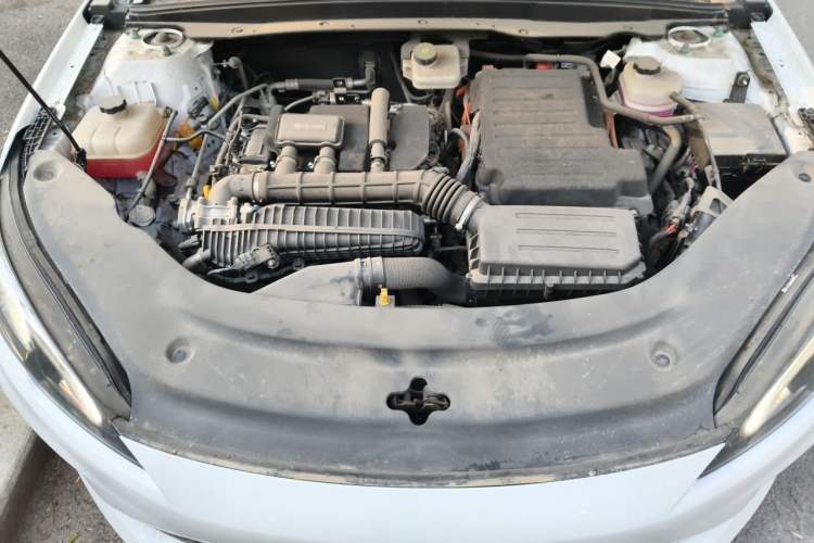 Used BYD Seal 05 DM-i 2025 DM-i Smart Drive 55KM Luxury Model Engine Bay