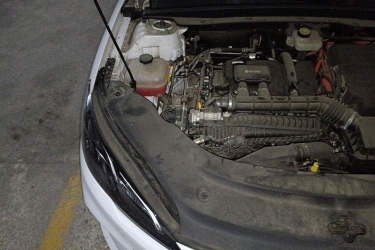 Used BYD Seal 05 DM-i 2025 DM-i Smart Drive 55KM Luxury Model Engine Bay Right
