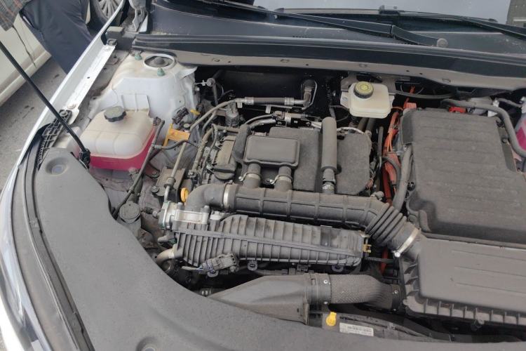 Used BYD Seal 05 DM-i 2025 DM-i Smart Drive 55KM Luxury Model Engine Bay Right