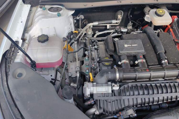 Used BYD Seal 05 DM-i 2025 DM-i Smart Drive 55KM Luxury Model Engine Bay Right