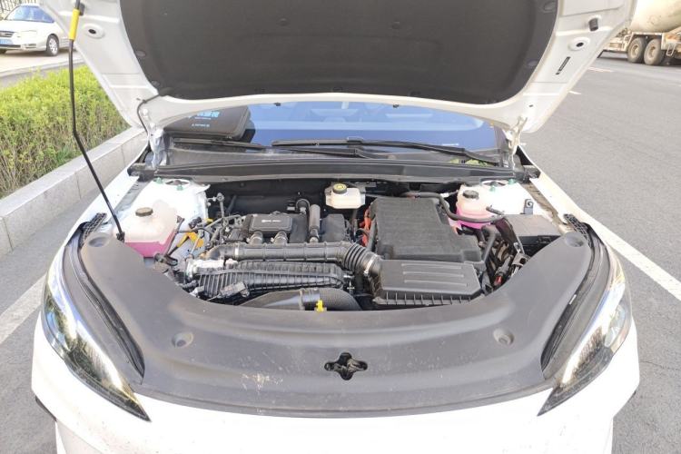 Used BYD Seal 05 DM-i 2025 DM-i Smart Drive 55KM Luxury Model Engine Bay
