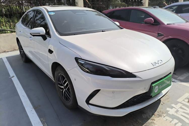 Used BYD Seal 05 DM-i 2025 DM-i Intelligent Drive 120KM Flagship Model Exterior 1