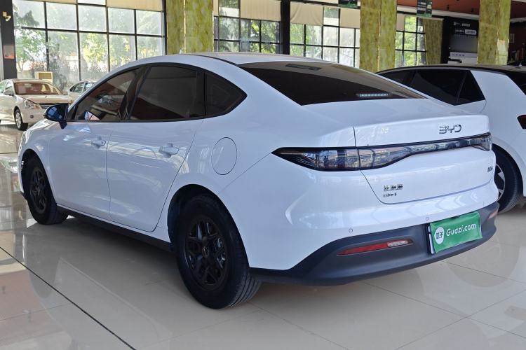 Used BYD Seal 05 DM-i 2025 DM-i Smart Drive 55KM Luxury Model Exterior 2