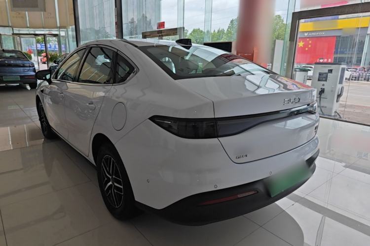 Used BYD Seal 05 DM-i 2025 DM-i Intelligent Drive 120KM Flagship Model Exterior 2