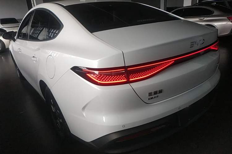 Used BYD Seal 05 DM-i 2025 DM-i Smart Drive 55KM Luxury Model Exterior 2