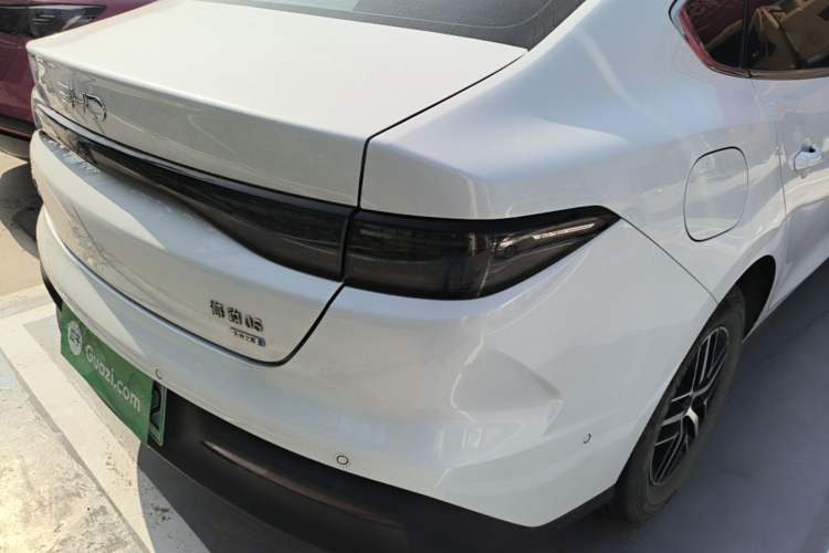 Used BYD Seal 05 DM-i 2025 DM-i Intelligent Drive 120KM Flagship Model Exterior 3