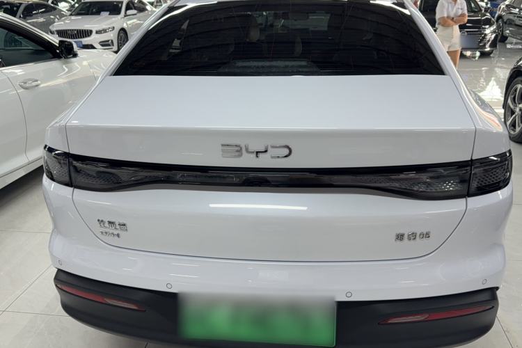 Used BYD Seal 05 DM-i 2025 DM-i Smart Drive 55KM Luxury Model Exterior 4