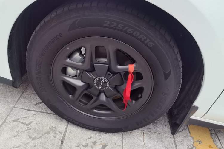 Used BYD Seal 05 DM-i 2025 DM-i Smart Drive 55KM Luxury Model Exterior 4