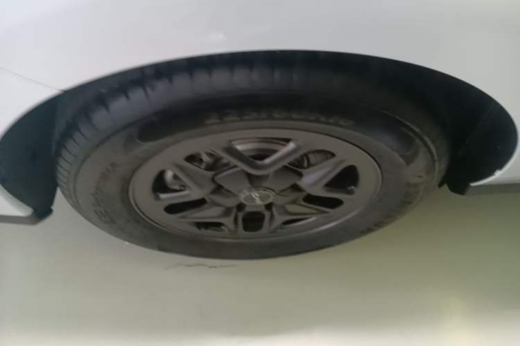 Used BYD Seal 05 DM-i 2025 DM-i Smart Drive 55KM Luxury Model Exterior 5