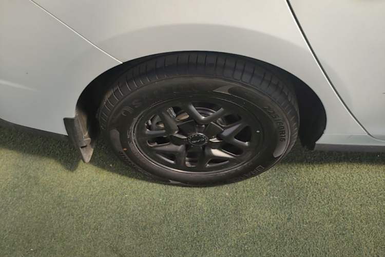 Used BYD Seal 05 DM-i 2025 DM-i Smart Drive 55KM Luxury Model Exterior 5
