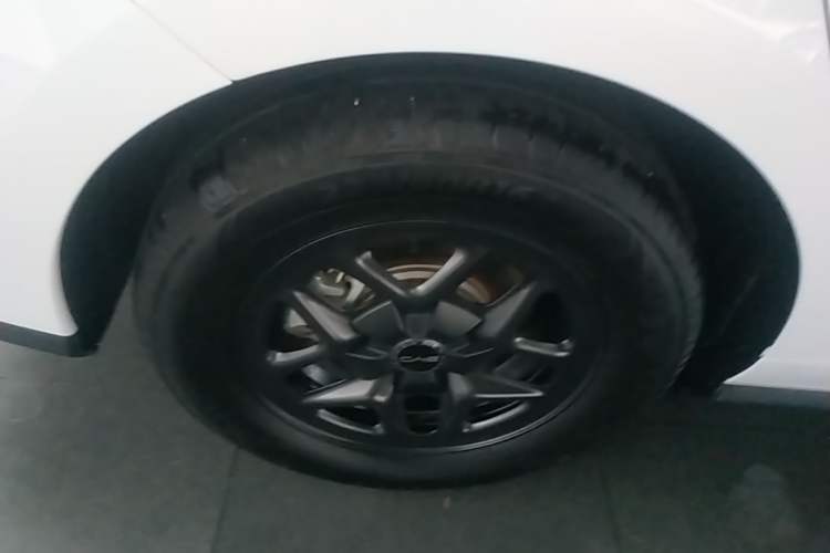 Used BYD Seal 05 DM-i 2025 DM-i Smart Drive 55KM Luxury Model Exterior 5