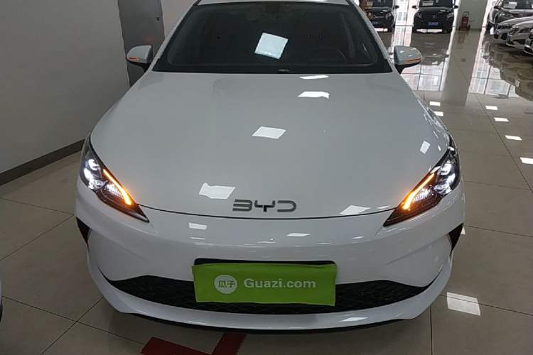 Used BYD Seal 05 DM-i 2025 DM-i Smart Drive 55KM Luxury Model Front