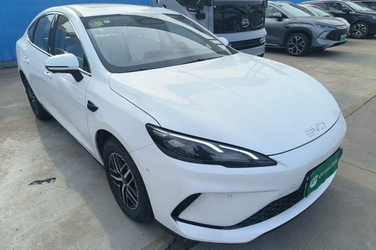 Used BYD Seal 05 DM-i 2025 DM-i Intelligent Drive 120KM Flagship Model Front Right 45 Deg