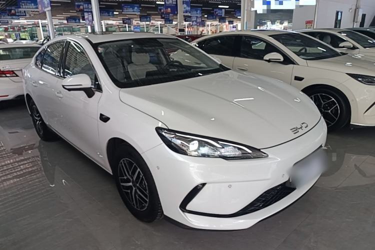 Used BYD Seal 05 DM-i 2025 DM-i Intelligent Drive 120KM Flagship Model Front Right 45 Deg