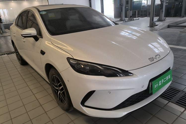 Used BYD Seal 05 DM-i 2025 DM-i Intelligent Drive 120KM Flagship Model Front Right 45 Deg