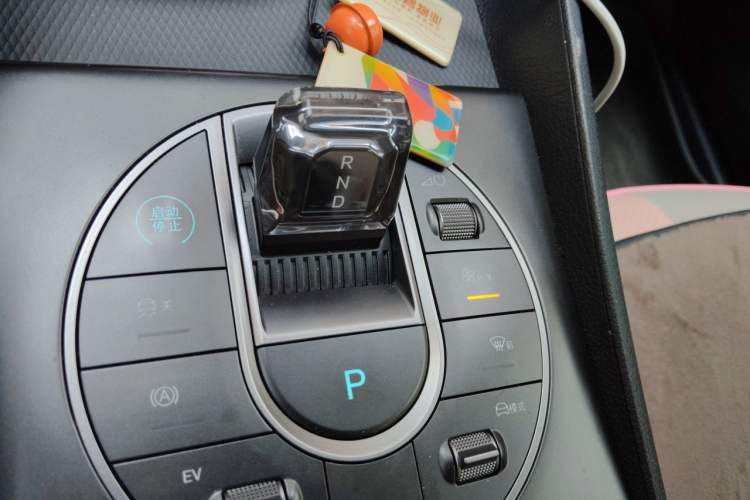 Used BYD Seal 05 DM-i 2025 DM-i Smart Drive 55KM Luxury Model Gear Lever