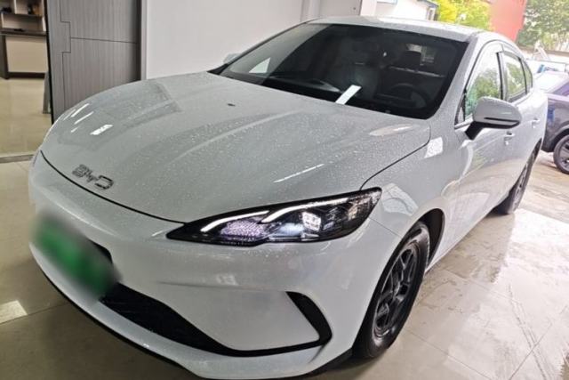 Ojetý BYD Seal 05 DM-i 2025 DM-i Smart Drive 55KM Luxury Model