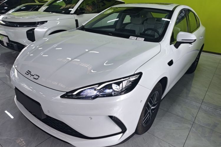 BYD Seal 05 DM-i 2025 DM-i Intelligent Drive 120KM Flagship Model
