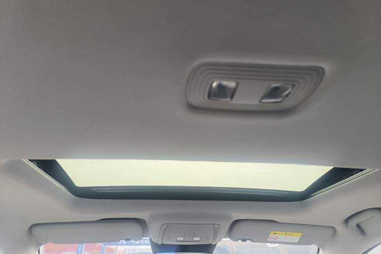 Used BYD Seal 05 DM-i 2025 DM-i Intelligent Drive 120KM Flagship Model Headliner
