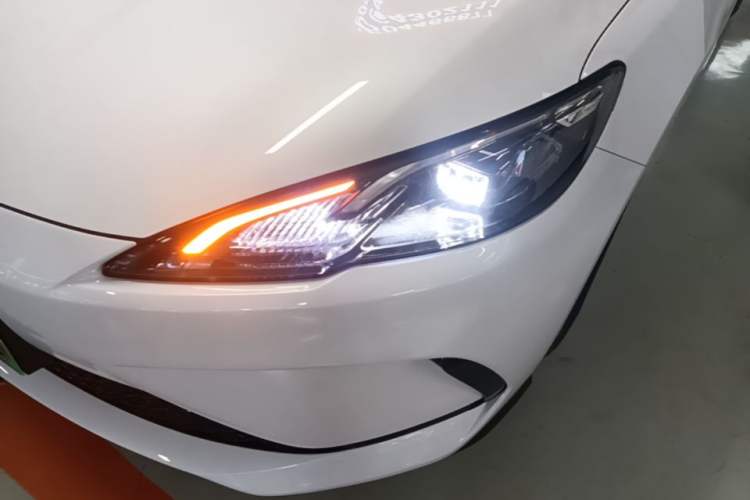 Used BYD Seal 05 DM-i 2025 DM-i Smart Drive 55KM Luxury Model Left Front Headlight