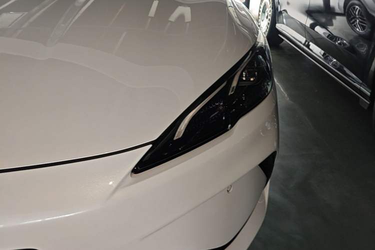 Used BYD Seal 05 DM-i 2025 DM-i Intelligent Drive 120KM Flagship Model Left Front Headlight