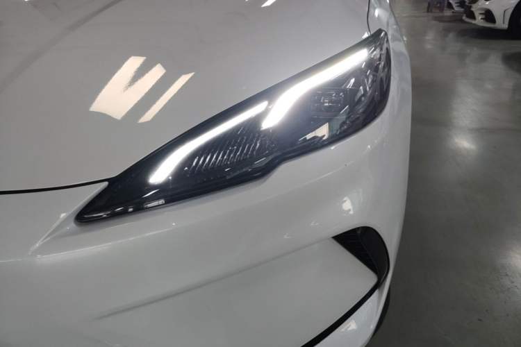 Used BYD Seal 05 DM-i 2025 DM-i Smart Drive 55KM Luxury Model Left Front Headlight