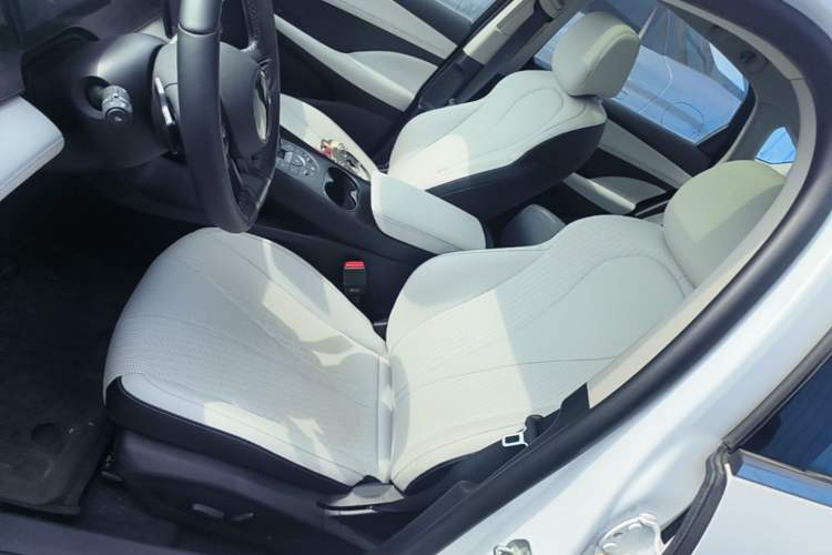 Used BYD Seal 05 DM-i 2025 DM-i Intelligent Drive 120KM Flagship Model Left Front Seat