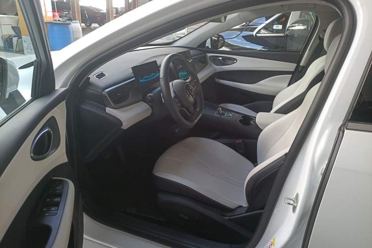 Used BYD Seal 05 DM-i 2025 DM-i Intelligent Drive 120KM Flagship Model Left Front Seat