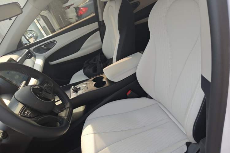 Used BYD Seal 05 DM-i 2025 DM-i Smart Drive 55KM Luxury Model Left Front Seat