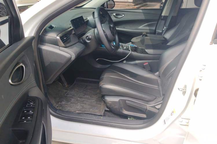 Used BYD Seal 05 DM-i 2025 DM-i Smart Drive 55KM Luxury Model Left Front Seat