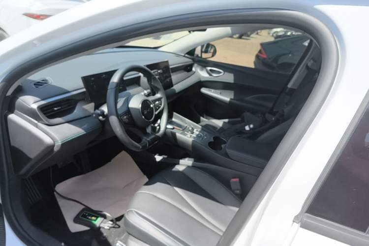 Used BYD Seal 05 DM-i 2025 DM-i Smart Drive 55KM Luxury Model Left Front Seat