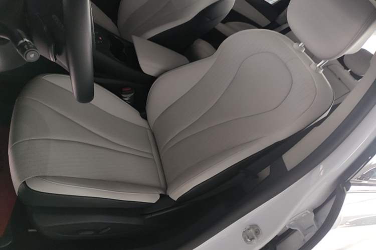 Used BYD Seal 05 DM-i 2025 DM-i Intelligent Drive 120KM Flagship Model Left Front Seat